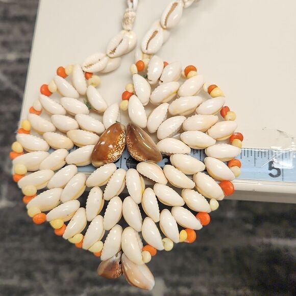 Tahiti Disk Warrior Shell Lei Circa 1980 from PRIVATE COLLECTION - Picture 11 of 11
